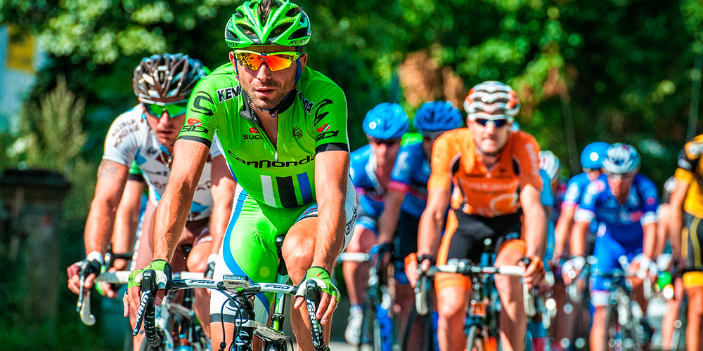Une fatigue des membres supérieurs est associée à une diminution de la performance cycliste