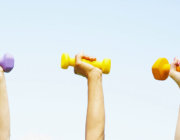 La musculation est sécuritaire pour les personnes âgées