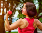 Contre le gain de poids à la ménopause : de la musculation !