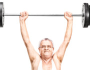 Aînés : faire de la musculation augmente l’espérance de vie