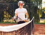 Vivre plus longtemps par le tennis !
