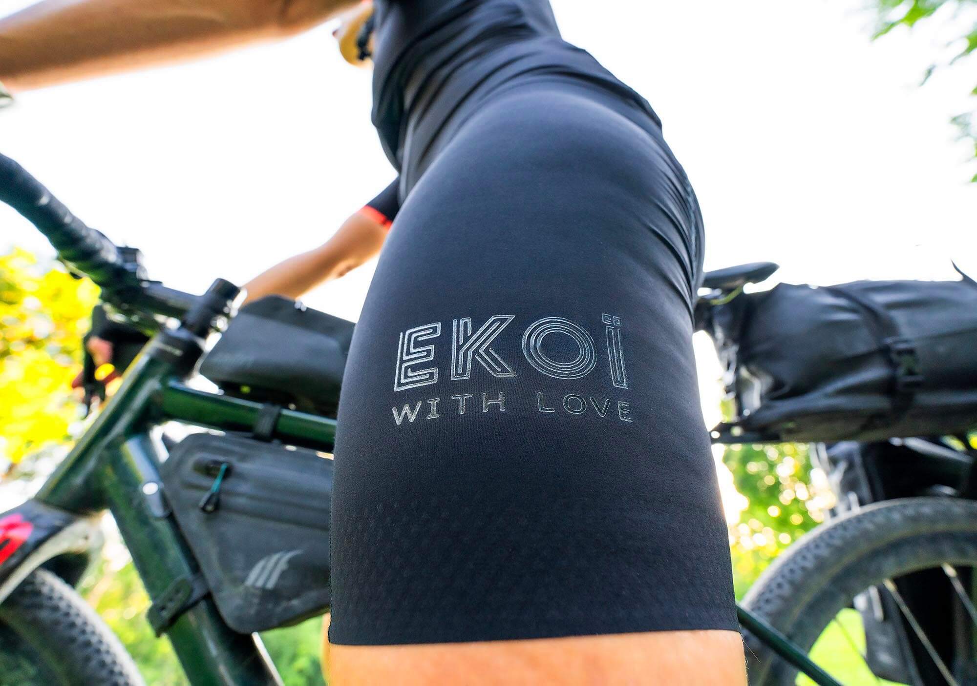 Test | EKOÏ : Ensemble de vêtements cyclistes