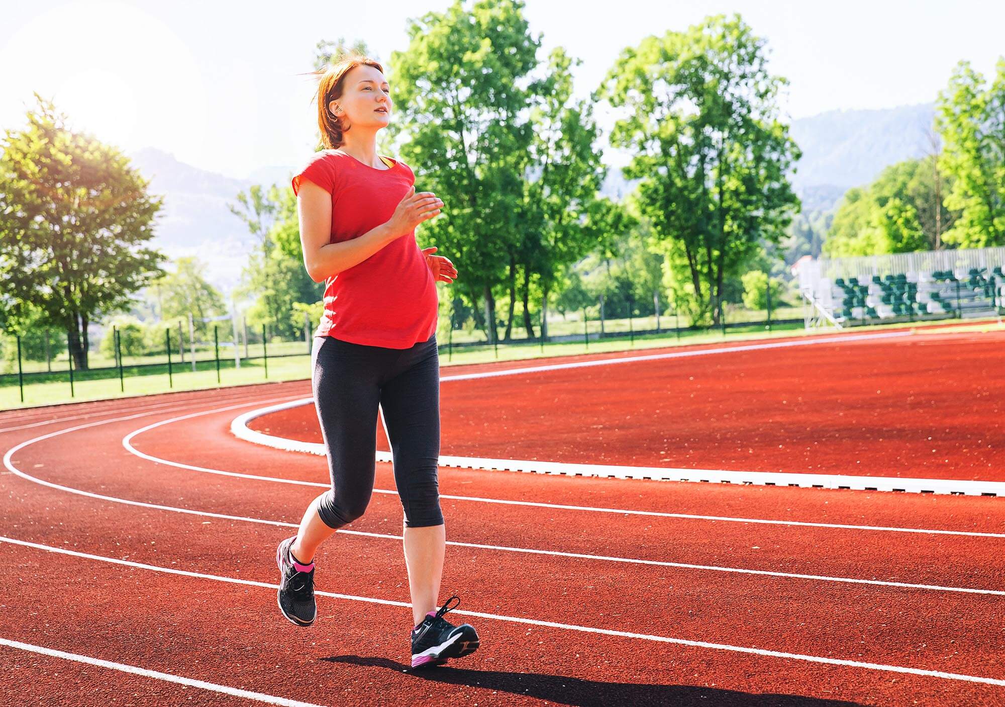 Peut-on continuer à courir enceinte et reprendre après l’accouchement?